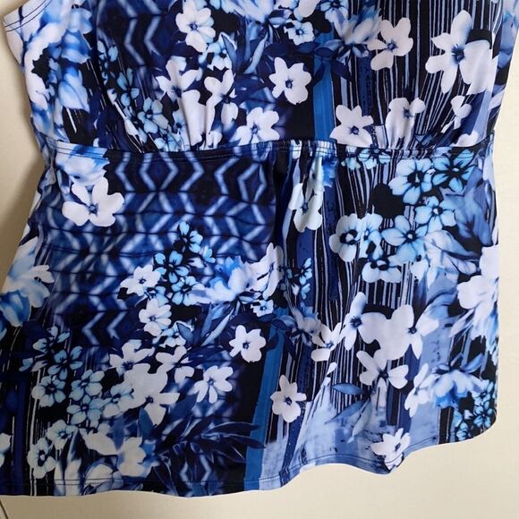 FLARED TANKINI SWIMSUITS FOR ALL- Ode to Denim color- Size 8 - Picture 5 of 15